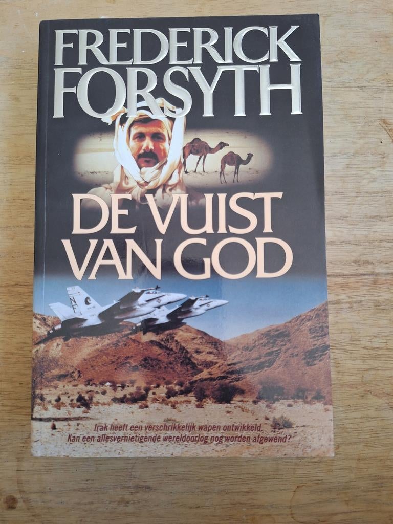 Frederick Forsyth - De vuist van God, Boeken, Wereld overig, Frederick Forsyth, Ophalen of Verzenden, Zo goed als nieuw