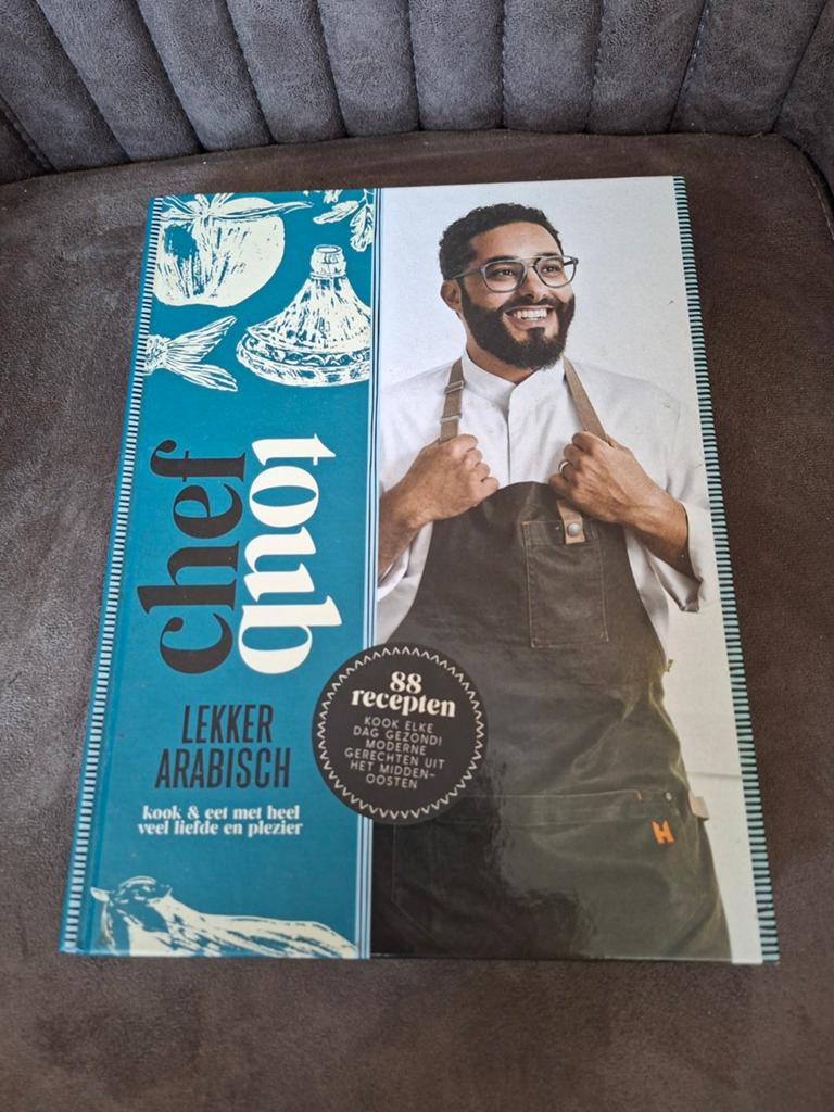 Chef Toub Lekker Arabisch Kookboek - Zo goed als nieuw, Mounir Toub, Midden-Oosten en Marokko, Ophalen of Verzenden, Zo goed als nieuw