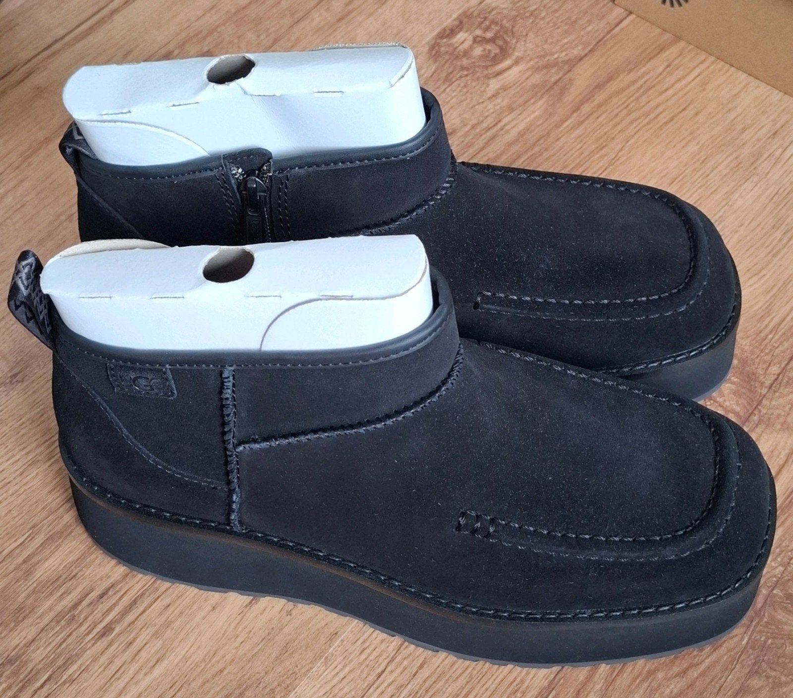 Nieuwe UGG W Cityfunc Ultra Mini voor dames - Maat 40, Kleding | Dames, Schoenen, Ophalen, UGG, Zwart, Lage of Enkellaarzen