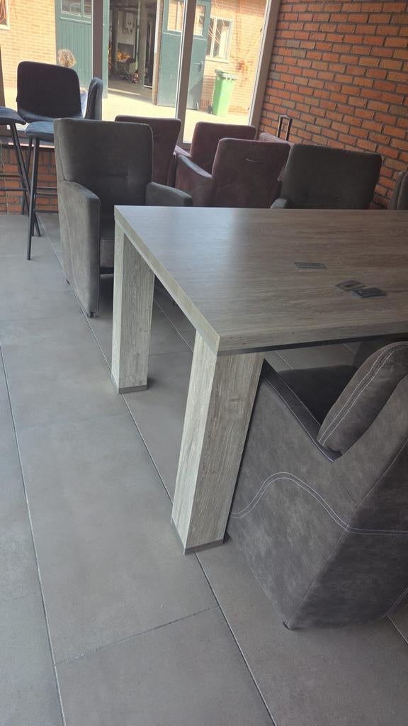 Grote eettafel, Ophalen, Gebruikt, 100 tot 150 cm, 200 cm of meer