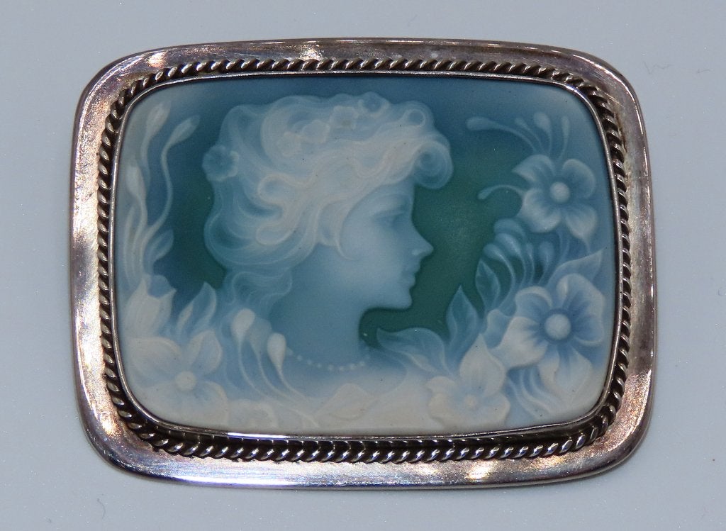 VINTAGED CAMEE BROCHE IN VICTORIAANSE STIJL, Verzenden, Zilver, Broche, Met edelsteen