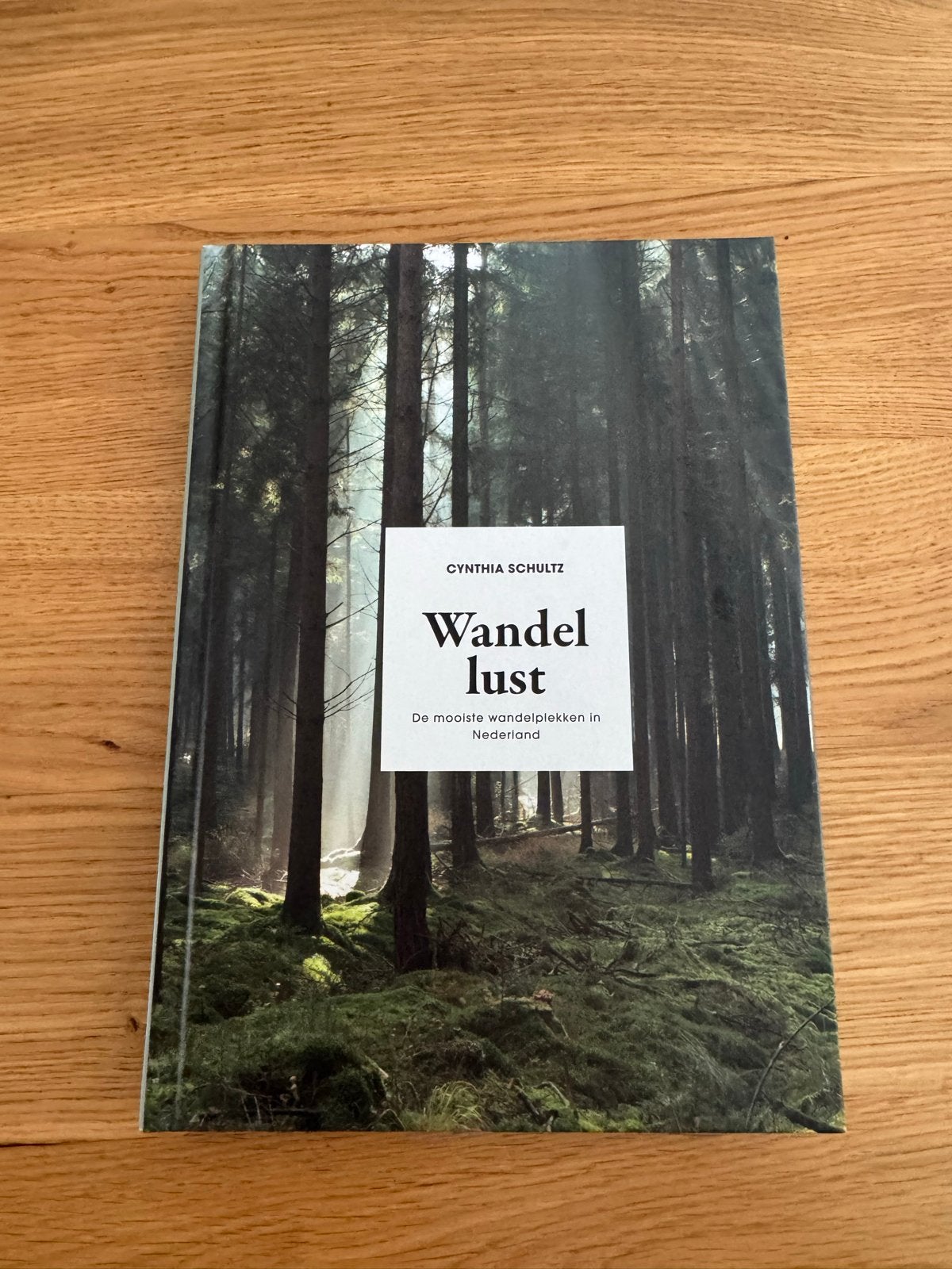Wandel Lust - De mooiste wandelplekken in Nederland, Ophalen of Verzenden, Zo goed als nieuw, Benelux, Fiets- of Wandelgids