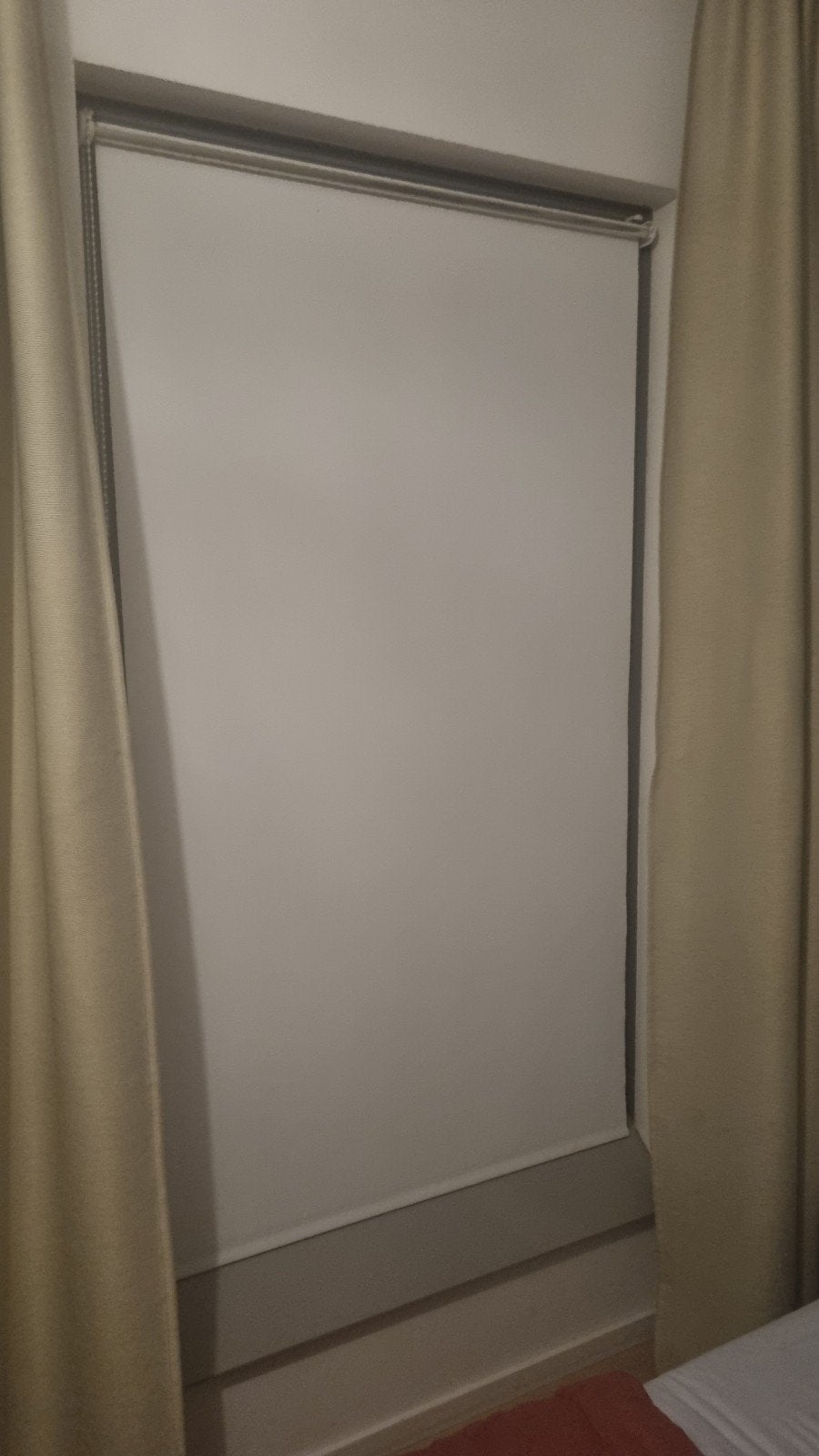 Rolgordijnen 110x190, verduisterend, sneeuwwit 4 stuks, Ophalen, 100 tot 150 cm, Wit, Zo goed als nieuw