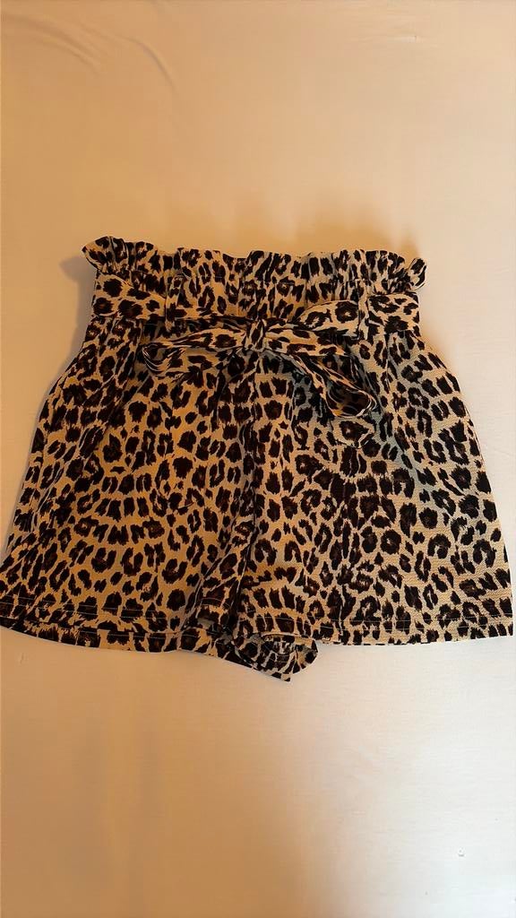 Coolcat panterprint broekje maat xs, Kleding | Dames, Broeken en Pantalons, Ophalen of Verzenden, Zo goed als nieuw, Maat 34 (XS) of kleiner