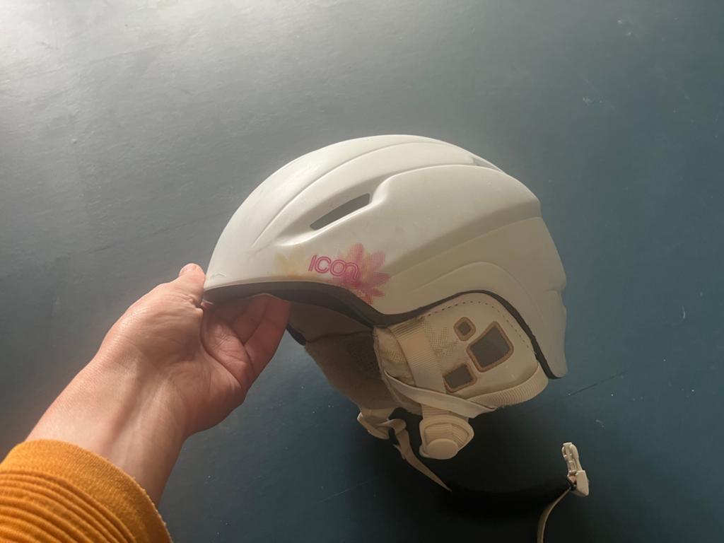 Salomon Icon skihelm - Wit, Sport en Fitness, Skiën en Langlaufen, Overige typen, Zo goed als nieuw, Skiën, Salomon
