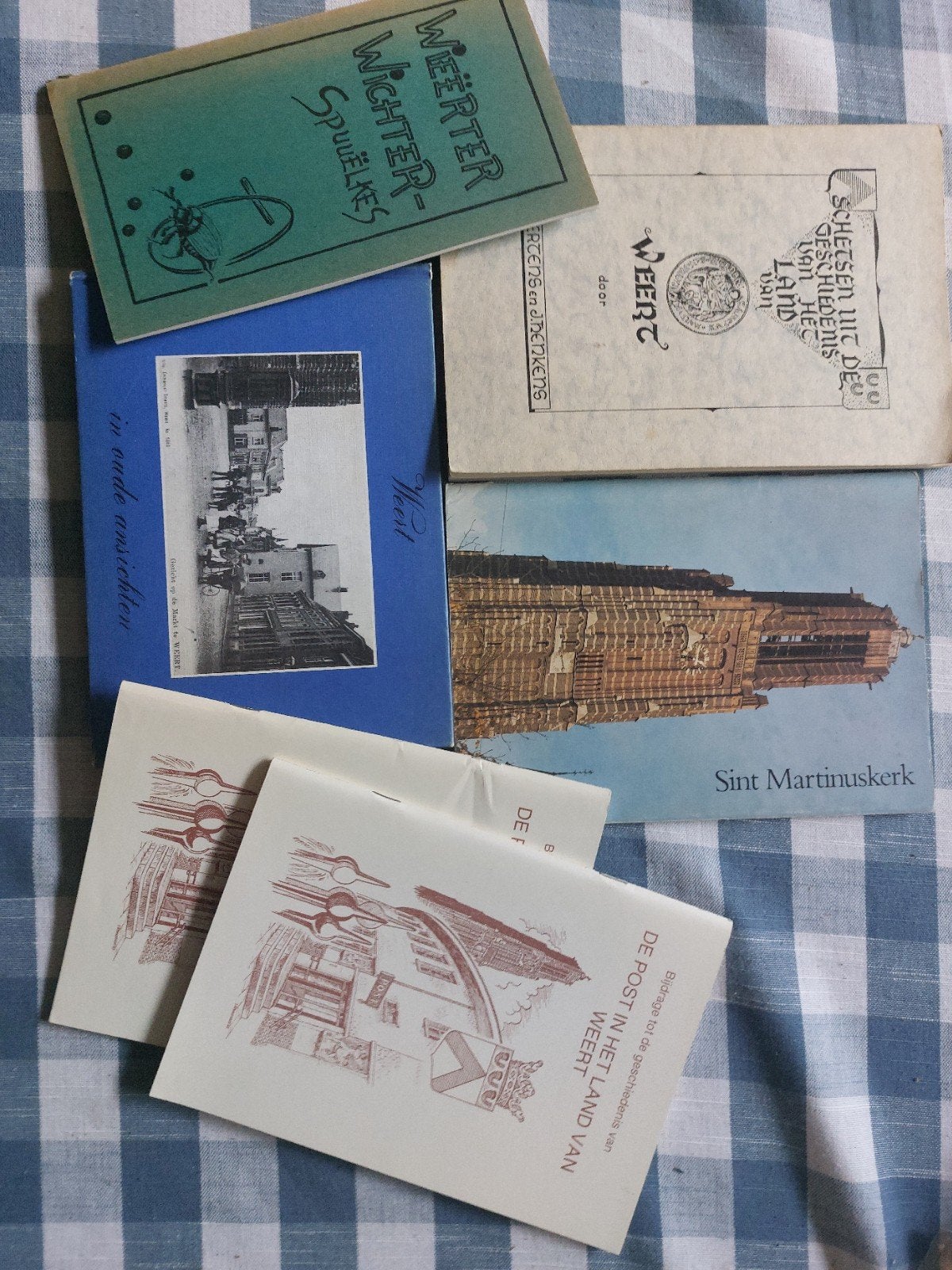 5 boekjes Weert, Wieert., Ophalen of Verzenden, 20e eeuw of later, Gelezen, A.J. Mertens en J. Benkens (en anderen)
