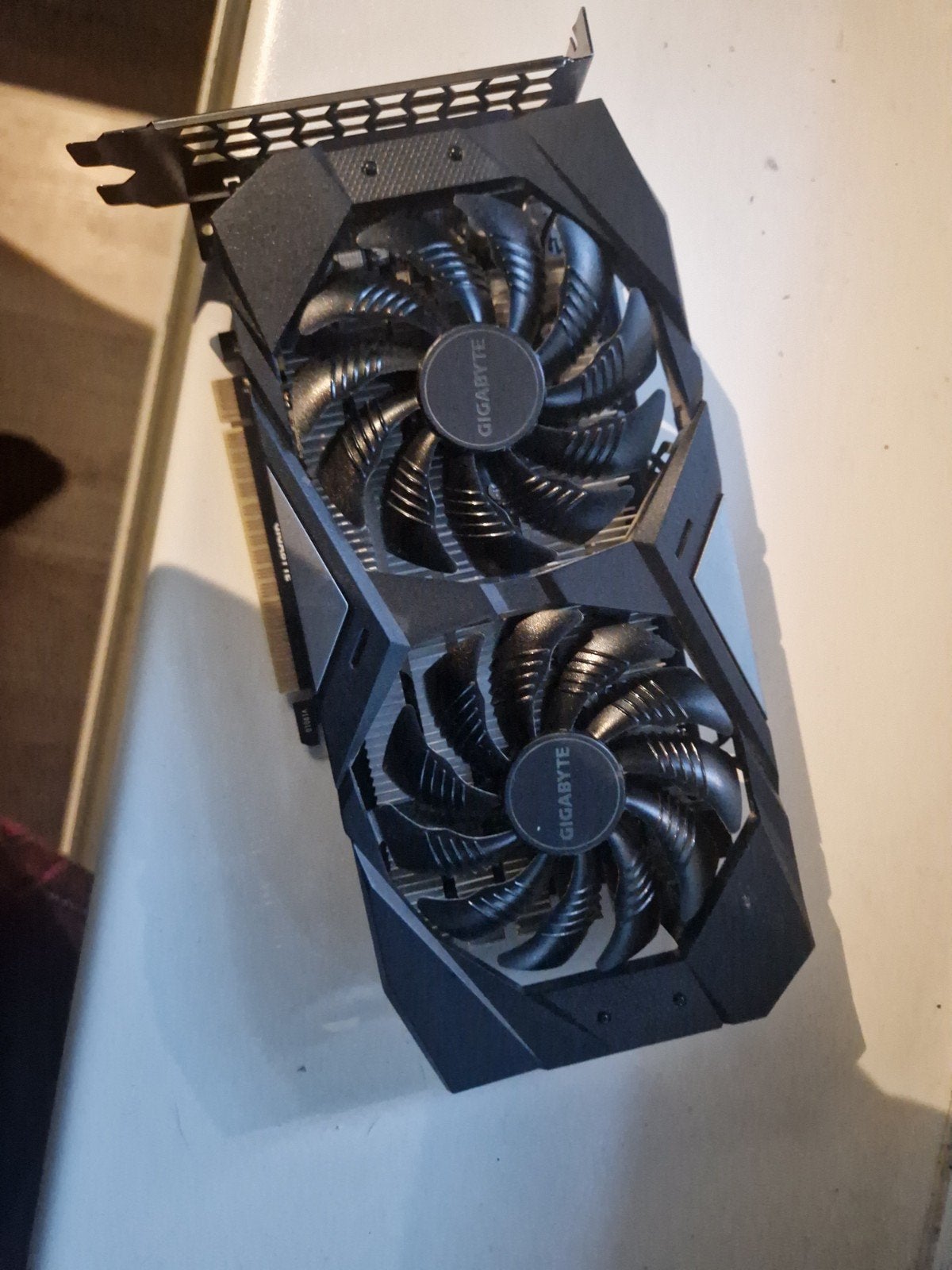 NVidia GTX 1650 4GB, Computers en Software, Ophalen, PCI-Express 3, GDDR6, Zo goed als nieuw
