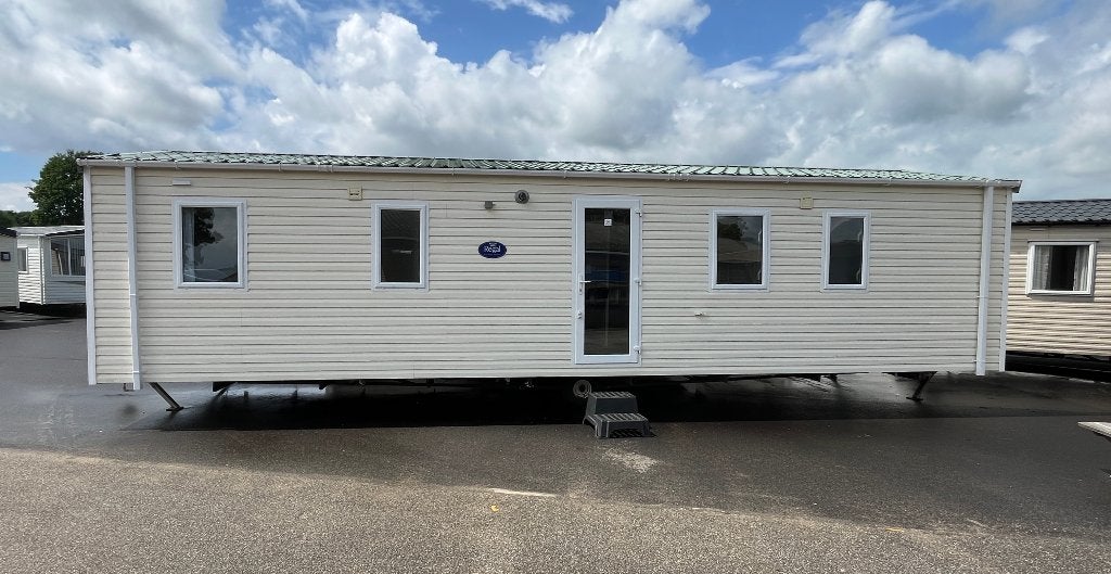 Middenwoonkamer stacaravan Regal Inspiration DG en CV 3 slpk, Caravans en Kamperen, Tot en met 6