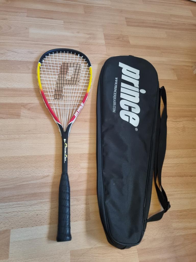 Prince Arc squash racket met hoes - graphite, Sport en Fitness, Squash, Gebruikt, Racket, Met hoes, Ophalen of Verzenden