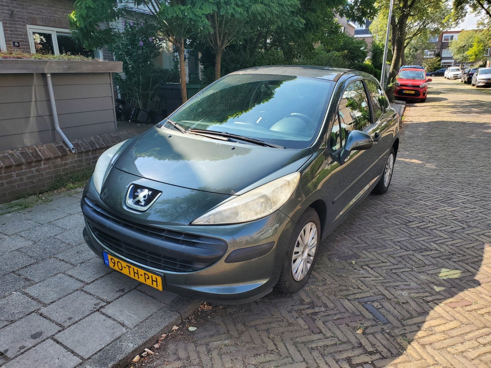 Peugeot 207 1.4 16V 3DRS 2006 Grijs, Voorwielaandrijving, Zwart, 4 cilinders, Leder en Stof