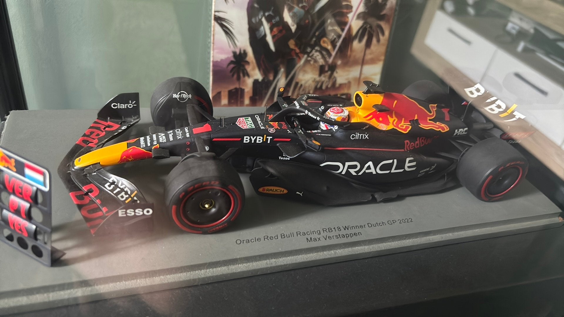 4 stuks Max Verstappen 1:18 modellen te koop, Ophalen of Verzenden, Zo goed als nieuw, Overige merken