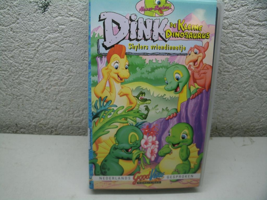 vhs 68a dink de kl. dinosaurus shylers vriendinnetjes, Alle leeftijden, Ophalen of Verzenden, Zo goed als nieuw
