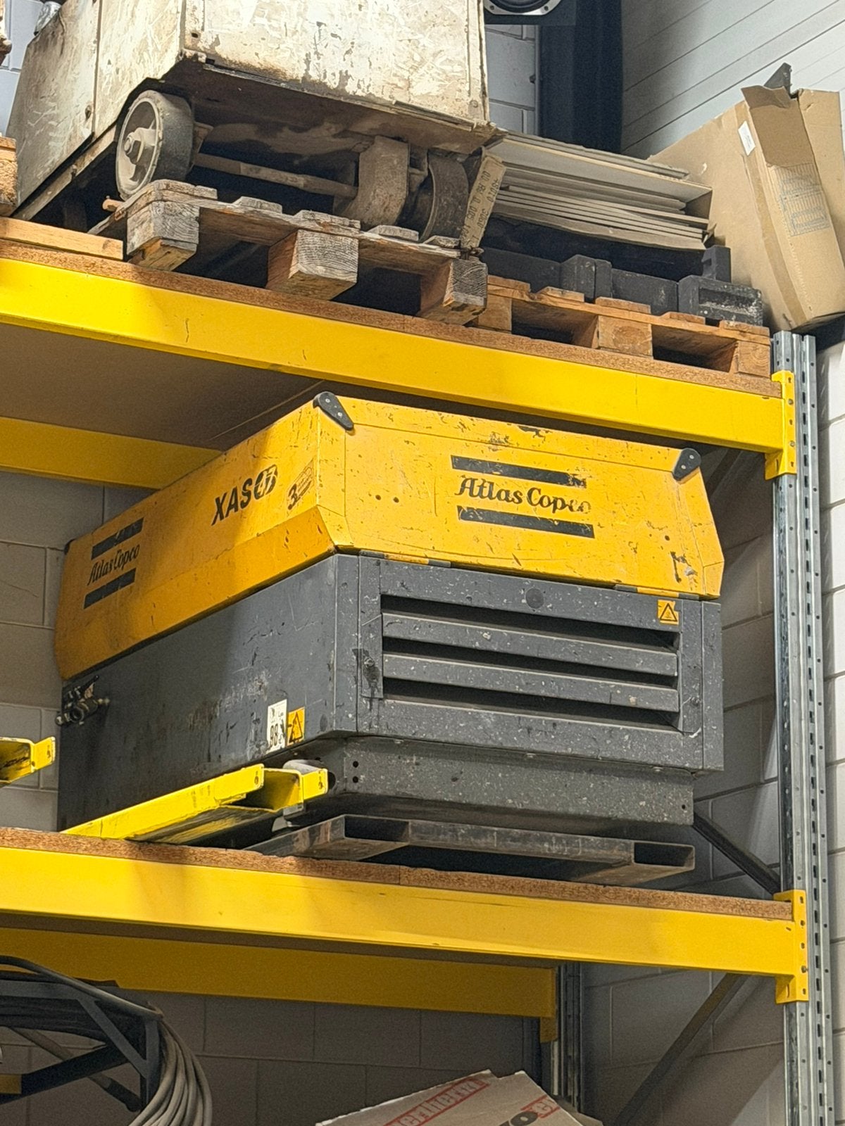Atlas Copco compressor model XAS 47, Zakelijke goederen, Ophalen
