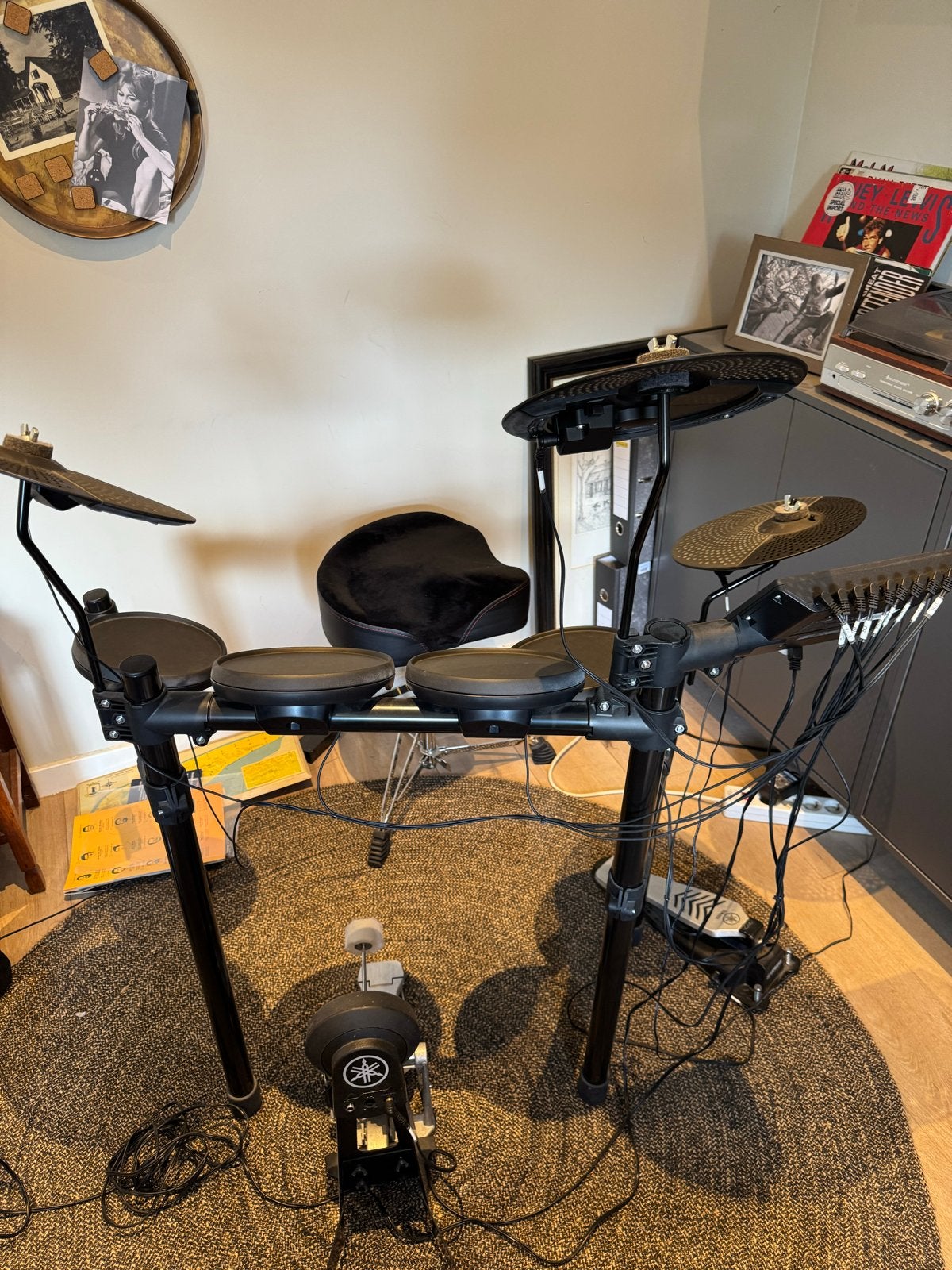 Yamaha DTX432K E-Drum Set met Laney Drum Hub versterker, Ophalen, Zo goed als nieuw, Yamaha, Elektronisch