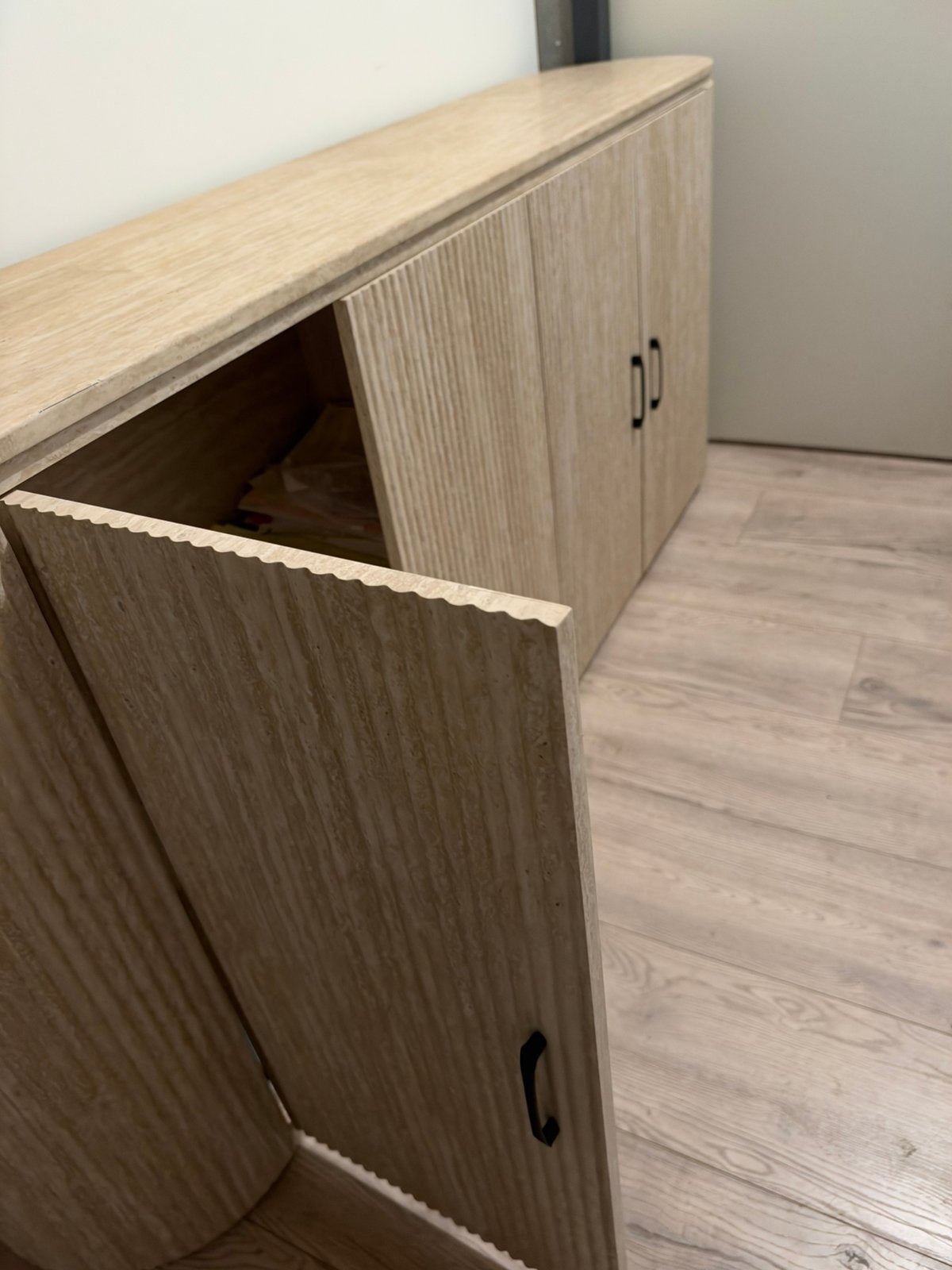 Travertin Dressoir - Stijlvol & Uniek! In het Bruin of Crème, Ophalen of Verzenden, Nieuw, Overige materialen, Travertin