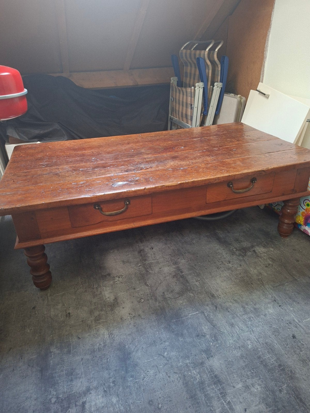 Teak tafel uit Indonesië met 2 lades, Ophalen