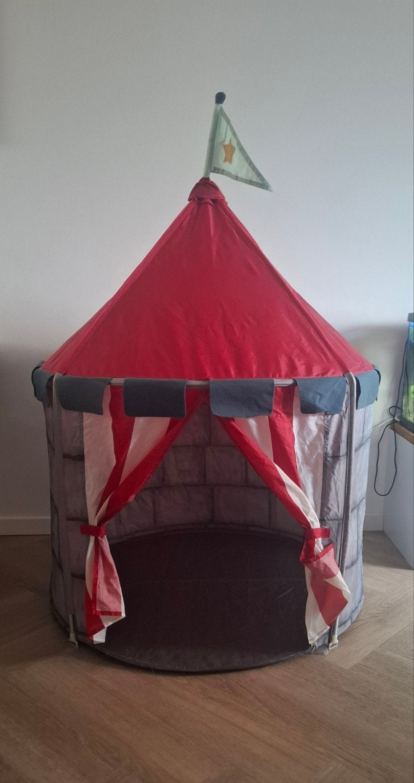 IKEA Beboelig Opvouwbare Kasteel Tent Speeltent, Kinderen en Baby's, Ophalen of Verzenden, Gebruikt, Overige materialen