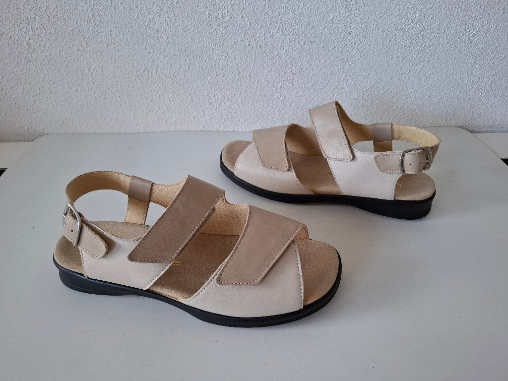 Nieuwe Intersko Ladysko sandalen MAAT 39 G Type Saphira, Kleding | Dames, Schoenen, Verzenden, Intersko Ladysko, Beige, Nieuw