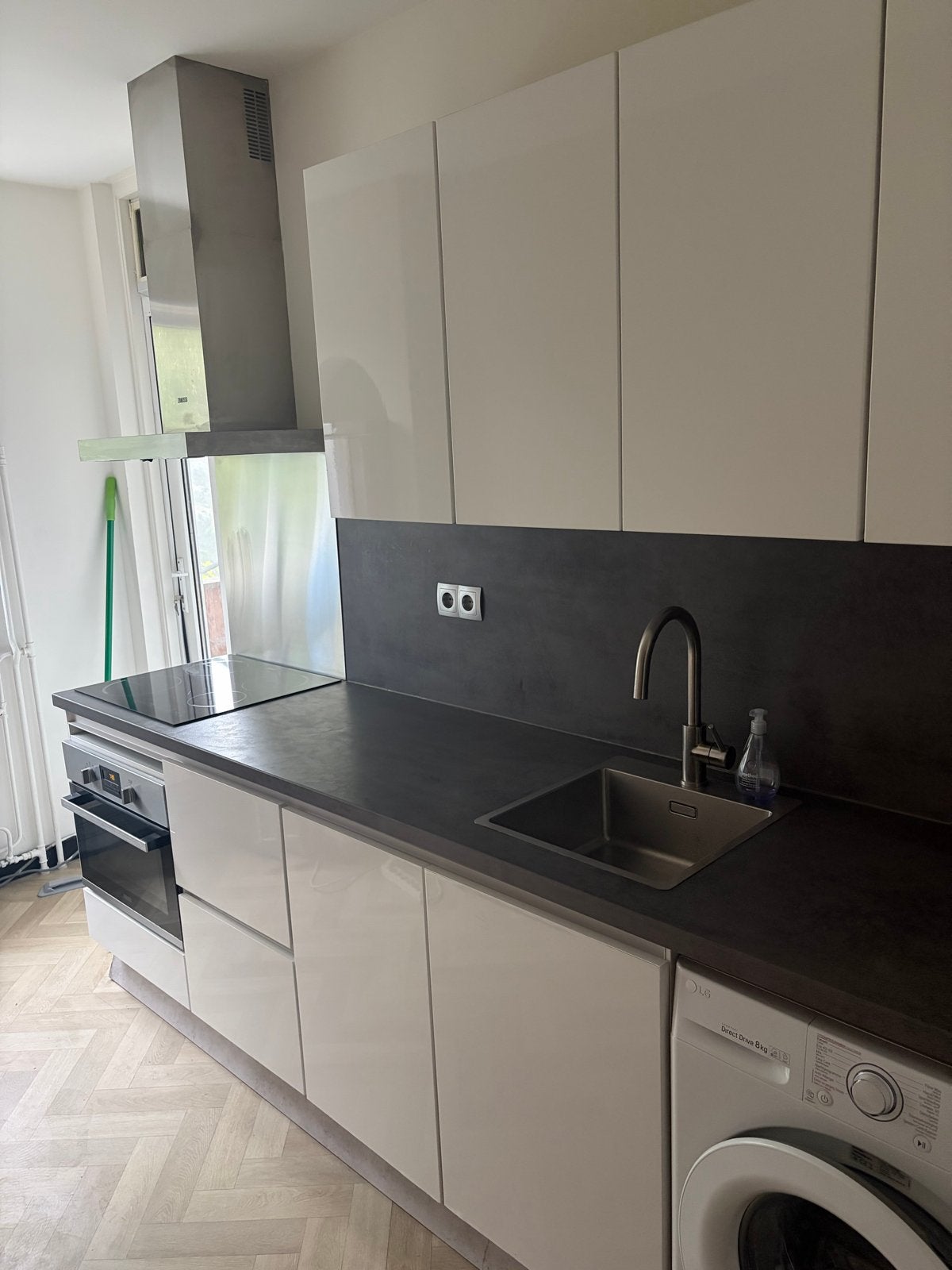 Moderne keuken 270cm met combioven en afzuigkap van zanussi, Ophalen, Gebruikt, Wit, Enkelwandige keuken
