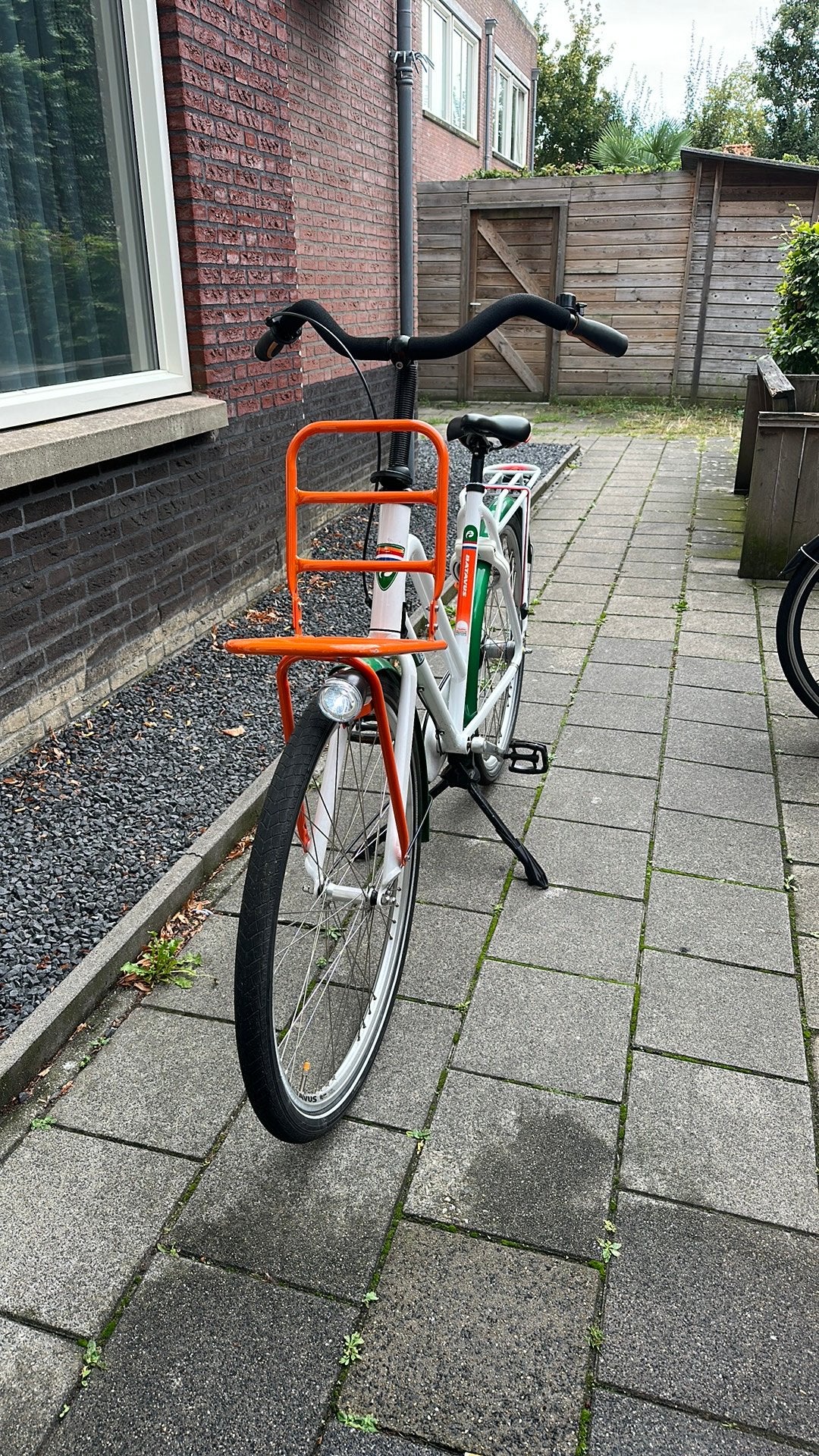 postcodeloterijfiets 28inc bijna nieuw, Ophalen of Verzenden, Nieuw, Terugtraprem, Versnellingen