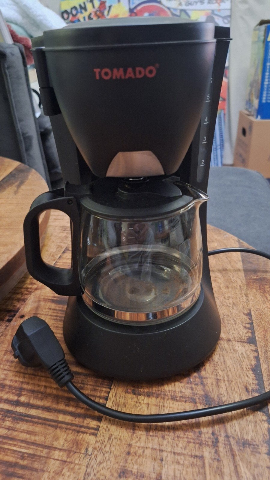 Tomado filterkoffiezetapparaat (ideaal voor 1 persoon), Witgoed en Apparatuur, Ophalen, Koffiemachine, Gemalen koffie, Zo goed als nieuw