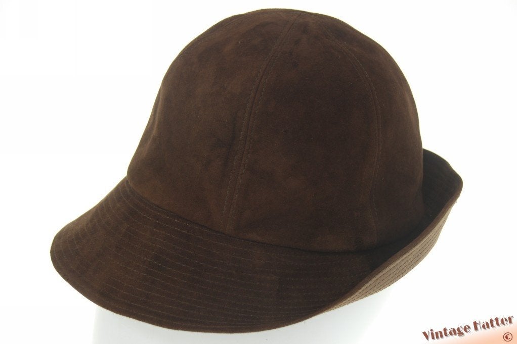 Vintage Dameshoed bruin zacht varkensleer 55 = S tot XS, Ophalen of Verzenden, Zo goed als nieuw, 55 cm (S, 6⅞ inch) of minder