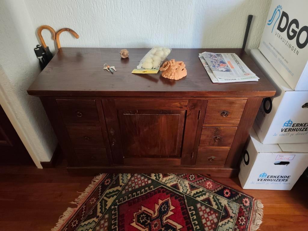 Antiek dressoir/kast van donker hout, Huis en Inrichting, Ophalen, Gebruikt, 100 tot 150 cm, Klassiek, Antiek