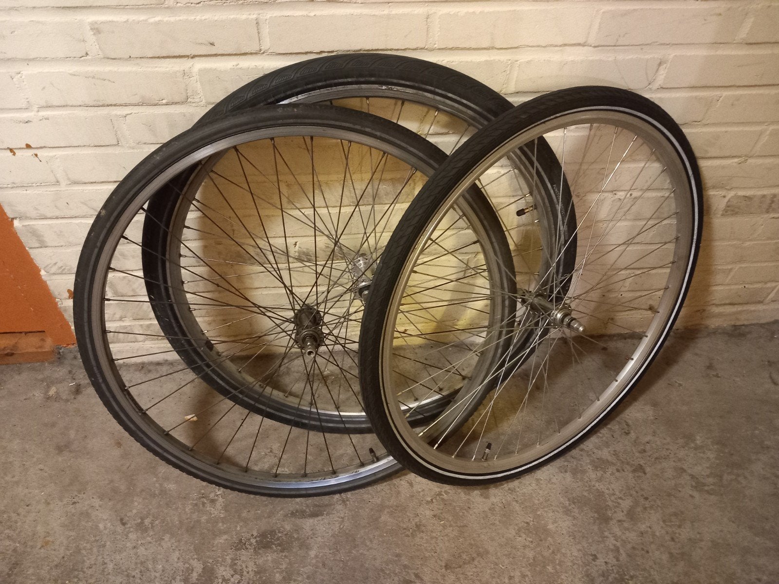 te koop. fiets wielen 28 inch  compleet, Fietsen en Brommers, Fietsonderdelen, Ophalen