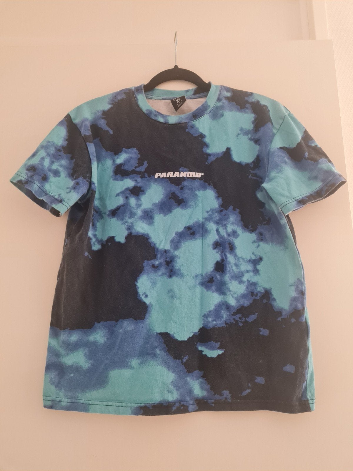 Black Squad "Paranoid" T-shirt - Blauw/Groen Tie-Dye, Black Squad, Blauw, Ophalen of Verzenden, Zo goed als nieuw