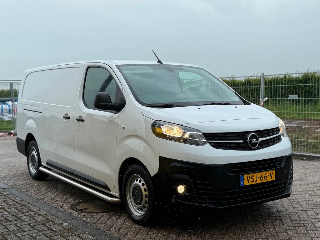 Opel Vivaro 1.5 CDTI L3H1 Edition Bj 2022 Airco Navigatie Pd, Voorwielaandrijving, Gebruikt, Euro 6, 4 cilinders