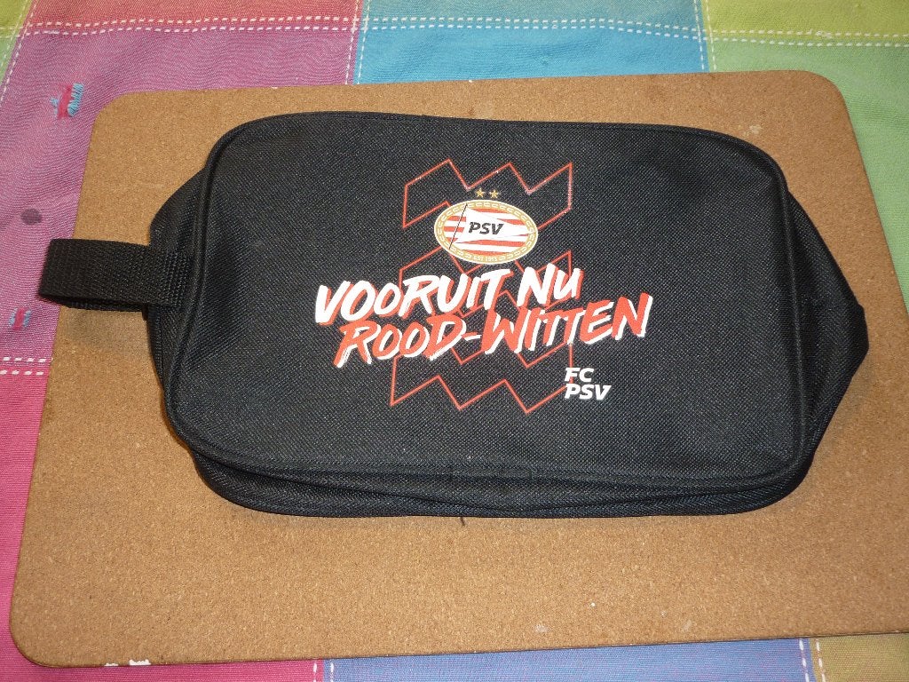 Mooie zwarte PSV toilettas in goede staat, Ophalen of Verzenden, Zo goed als nieuw, PSV, Overige typen