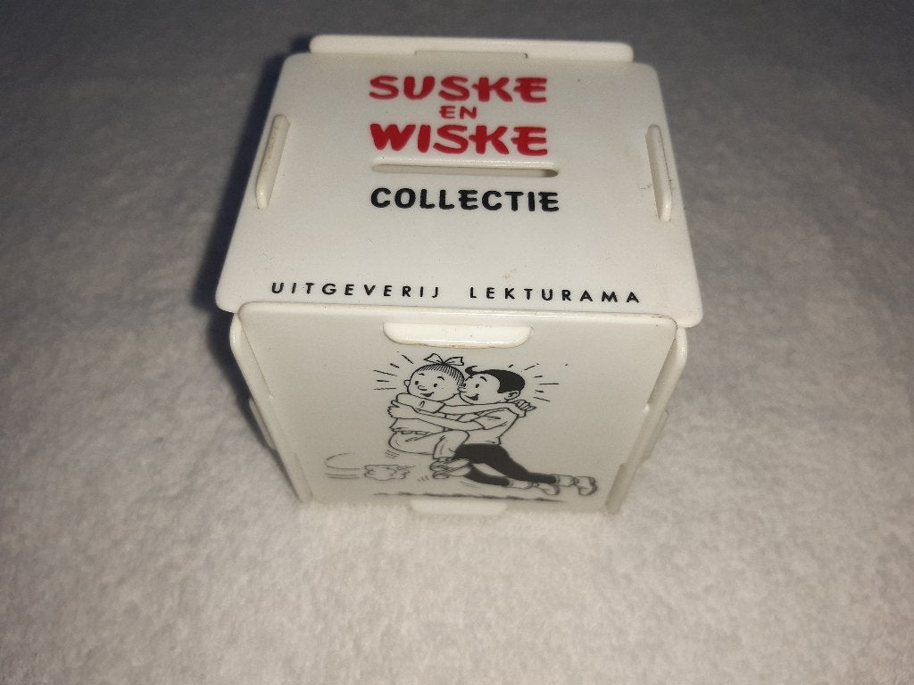 Spaarpot muntgeld Suske en Wiske Collectie met afbeeldingen., Ophalen of Verzenden, Gebruikt, Kunststof, Strip- of Tekenfilmfiguur
