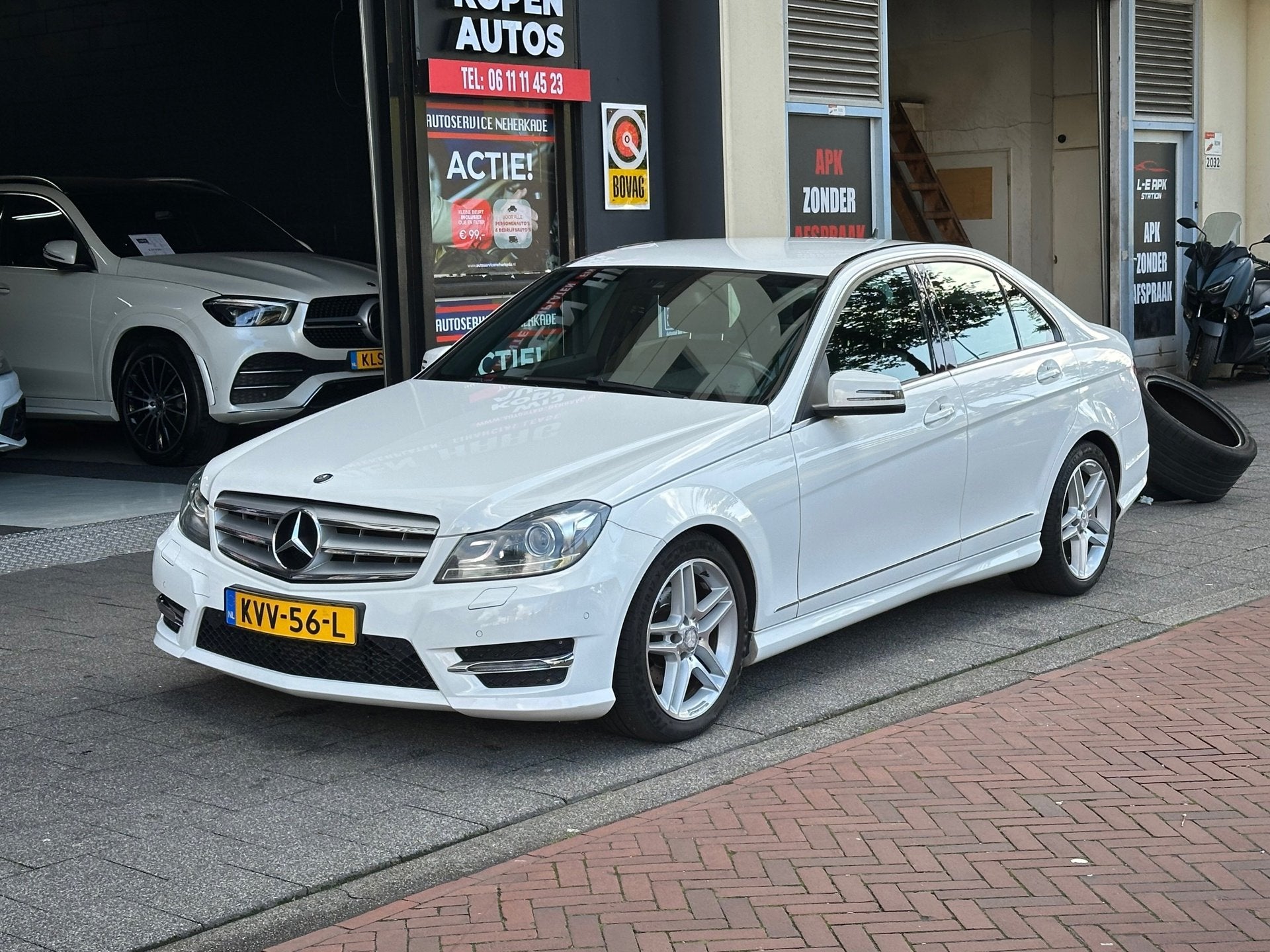 Mercedes-Benz C-klasse 180 Amg Automaat Clima Navi Leer, Achterwielaandrijving, Euro 6, Leder en Stof, Wit