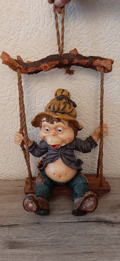 laven efteling Loll op de schommel, Ophalen of Verzenden, Zo goed als nieuw, Beeldje of Poppetje