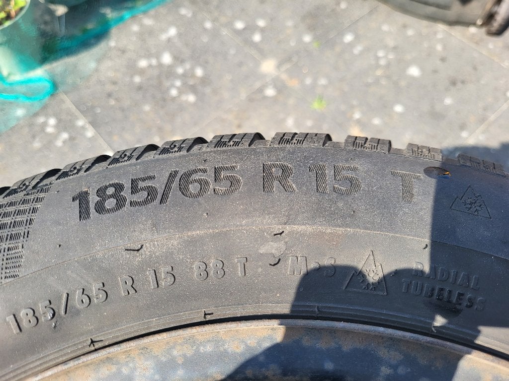 4x Winterbanden Continental incl stalen velgen, Ophalen, Gebruikt, 15 inch, Banden en Velgen