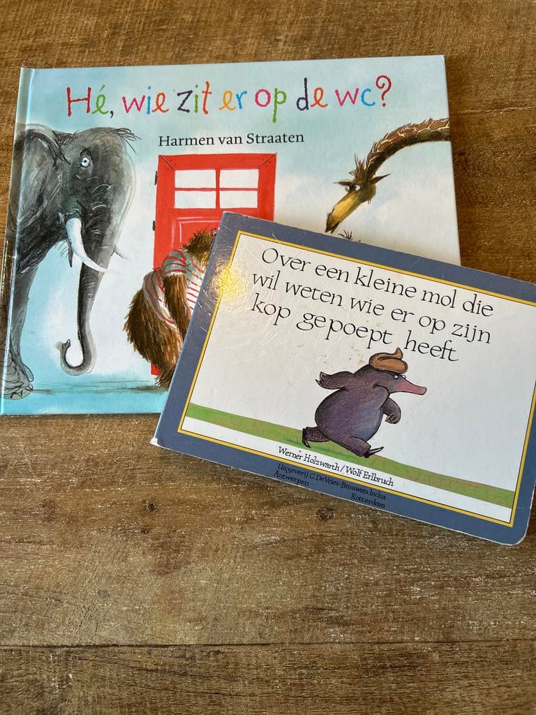 2 leuke WC boeken voor kinderen: 'Hé, wie zit er op de wc?', Ophalen, Gelezen, Fictie algemeen