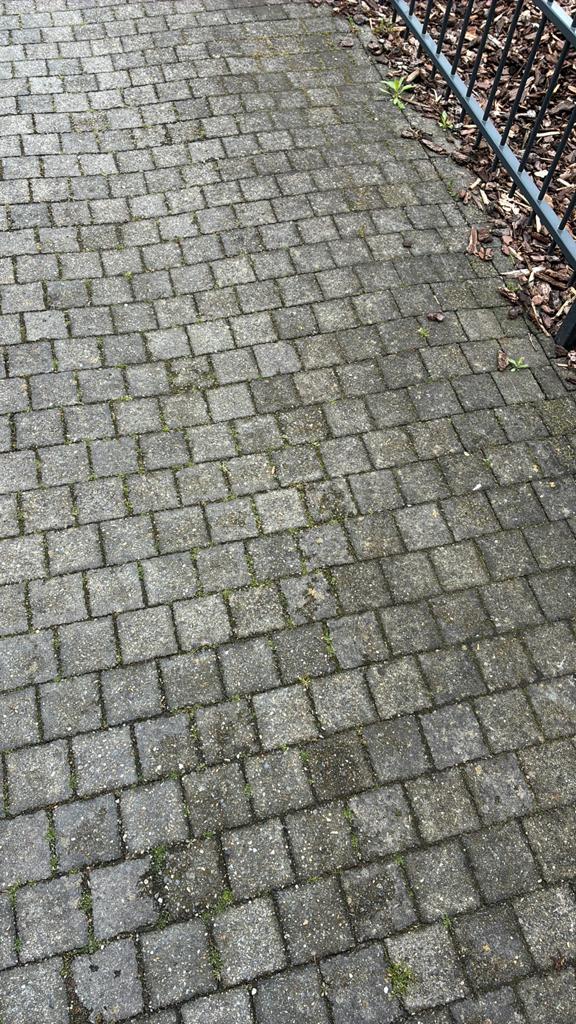 Steentjes. 10x10. Ca .  9 m2., Tuin en Terras, Ophalen, Beton, Klinkers