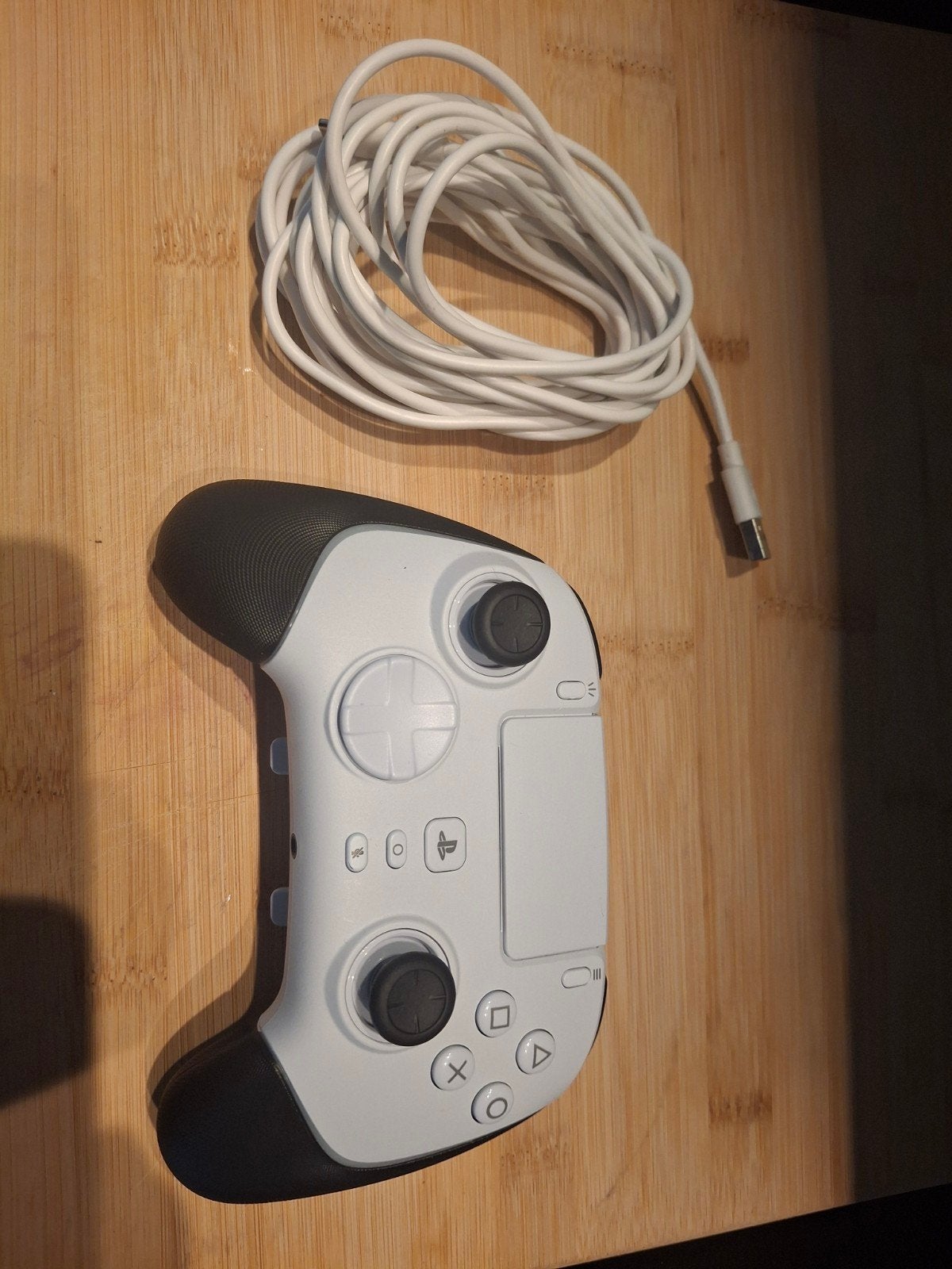 Razer Wolverine V2 Pro Controller voor PS5/PC (bedraad), Ophalen of Verzenden, Gebruikt