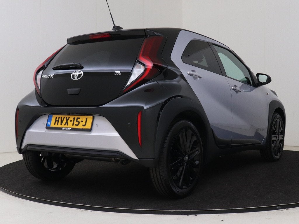 Toyota Aygo X 1.0 VVT-i MT JBL (bj 2025), Auto's, Toyota, Voorwielaandrijving, 12 maanden, Euro 6, Overige kleuren