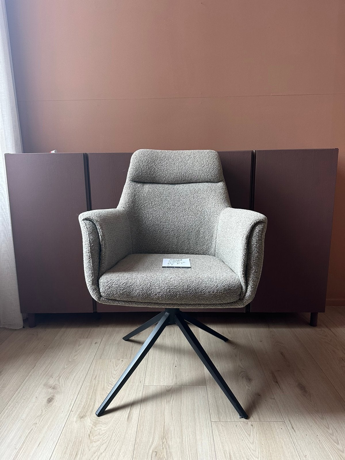 2x Livalli Clarence, Huis en Inrichting, Fauteuils, Zo goed als nieuw, Ophalen