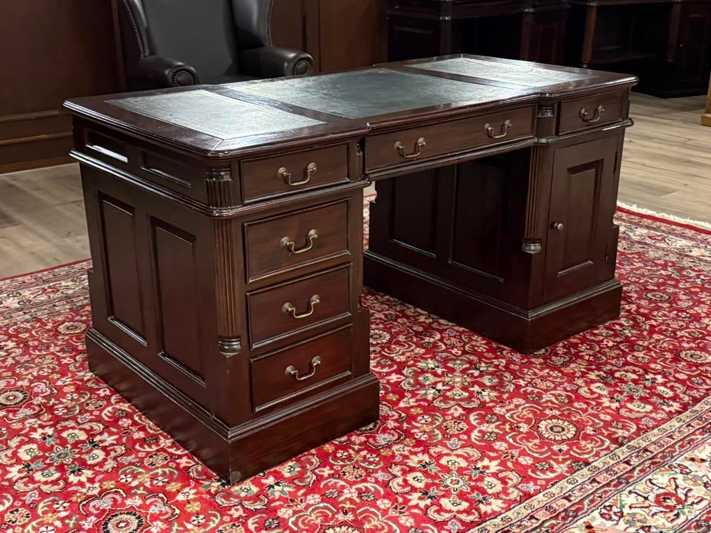 Klassiek Engels bureau #664, 150 cm, Hout, Bruin, Ophalen of Verzenden