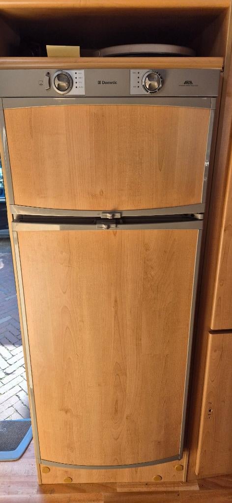 Dometic rm7655L absorptie koelkast met vriesvak, Ophalen, Gebruikt