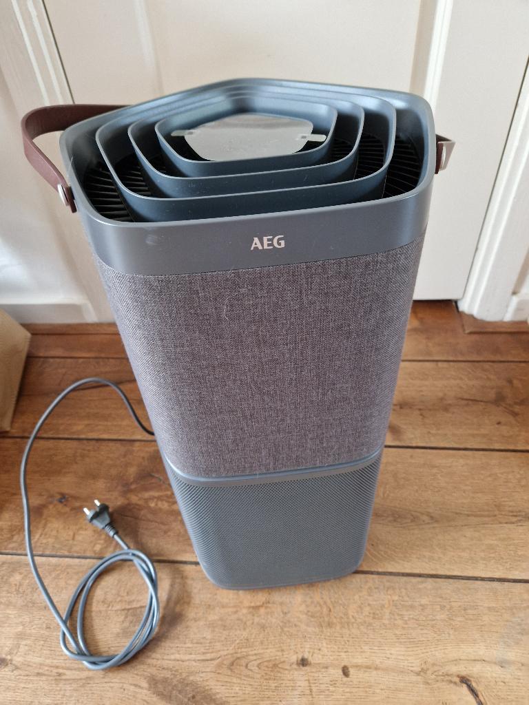 AEG luchtfilter AX9, Ophalen, Zo goed als nieuw, Luchtreiniger