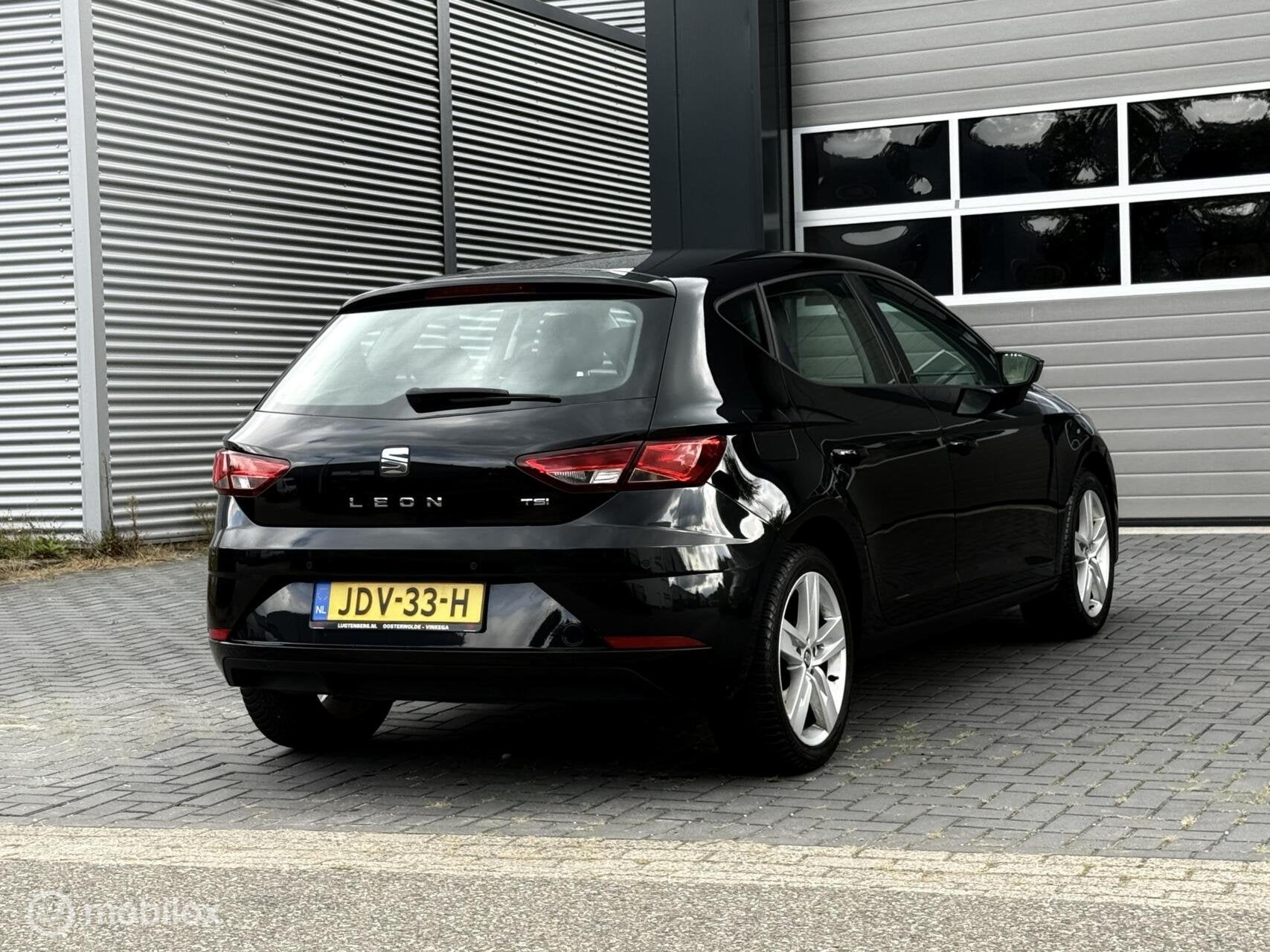 Seat Leon ST 1.2 TSI 110PK Style 17'inch|Cruise|6bak, Auto's, Voorwielaandrijving, Stof, Euro 6, 4 cilinders