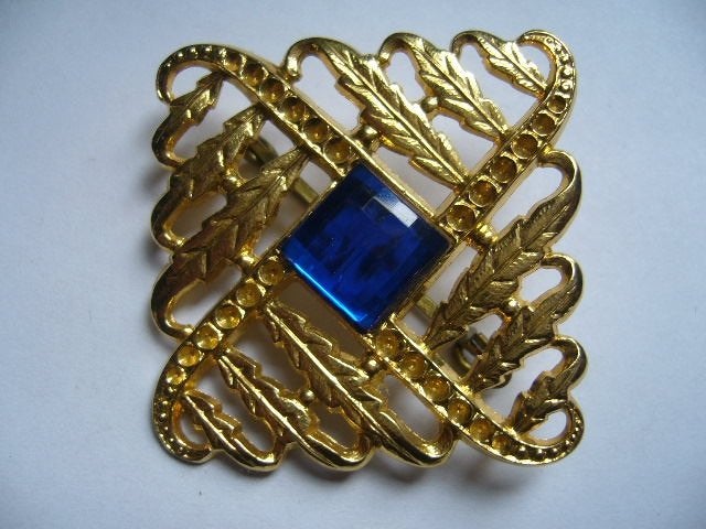 LEUKE VINTAGE BROCHE, Verzenden, Overige materialen, Broche