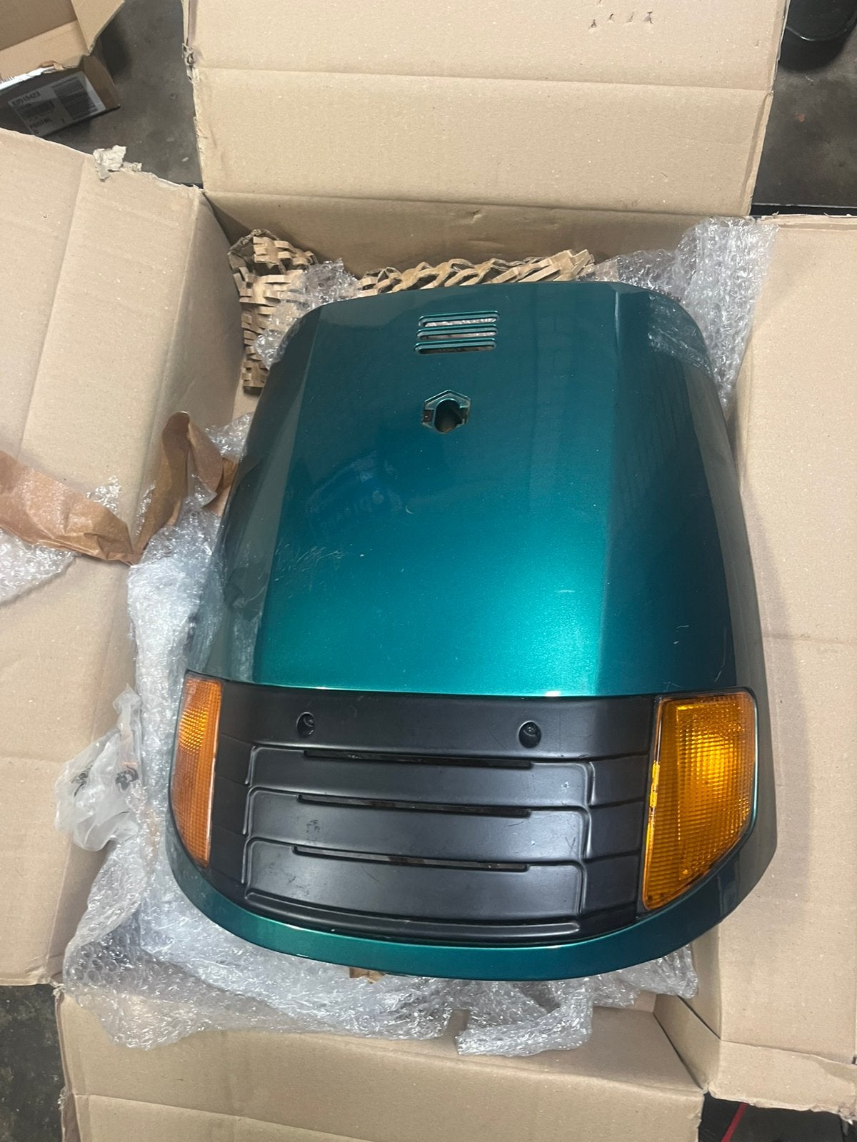 Piaggio skipper voorkap, Auto-onderdelen, Ophalen of Verzenden, Nieuw