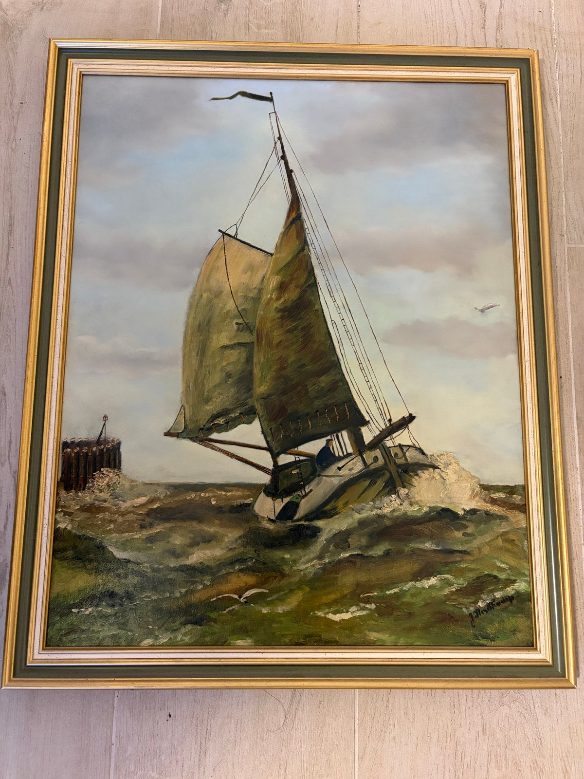 Schilderij J. Houtkamp - Botter op woelige zee, Ophalen, Maritiem / water, Doek, Realistisch