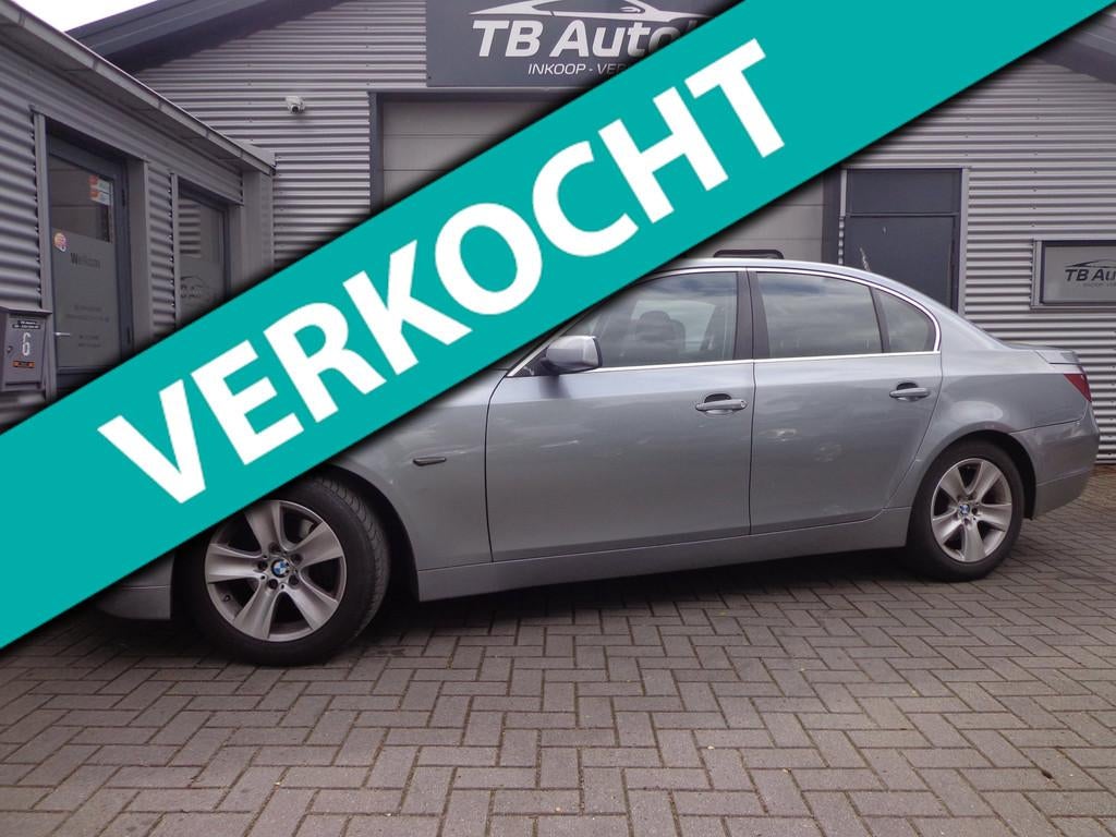 BMW 5-serie 520i Executive 6-CILINDER ! HANDEL / EXPORT, Gebruikt, Parkeersensor, Bedrijf, 170 pk