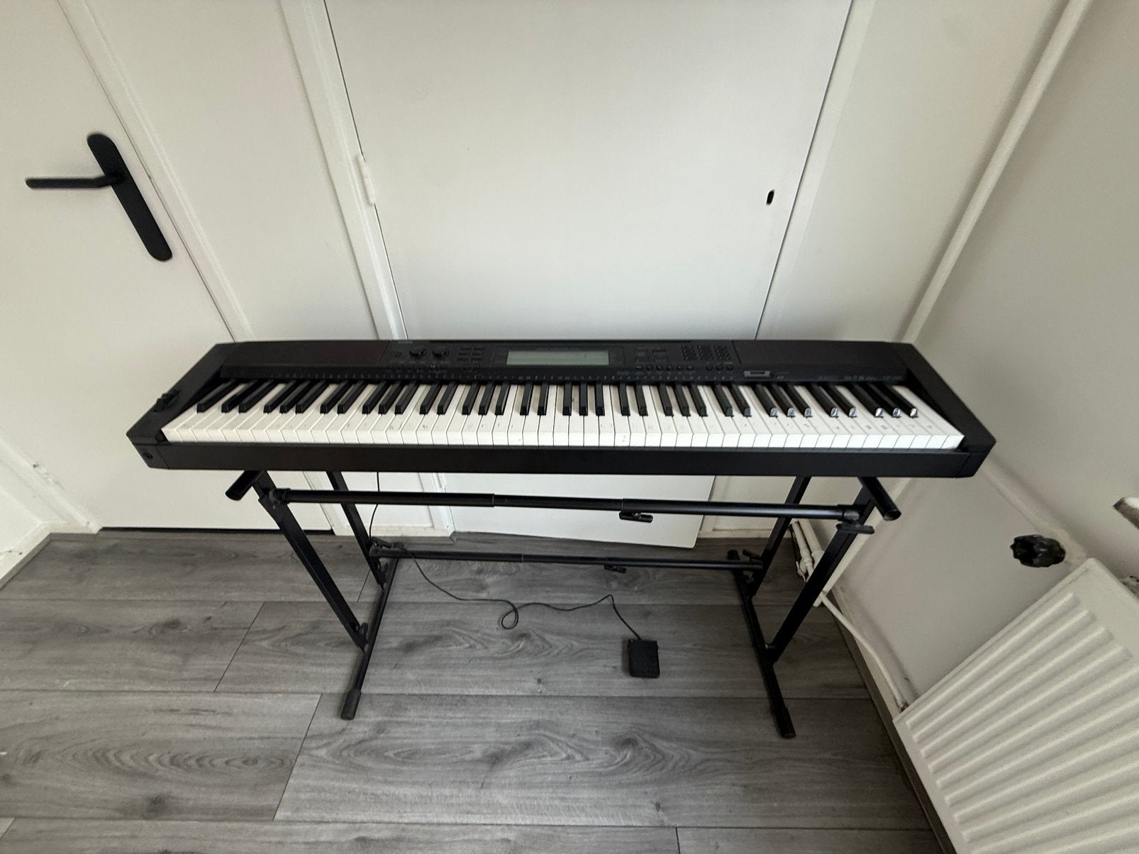 Casio CDP-200R Digitale Piano + Standaard & Pedaal, Muziek en Instrumenten, Gebruikt, Zwart, Digitaal, Ophalen of Verzenden