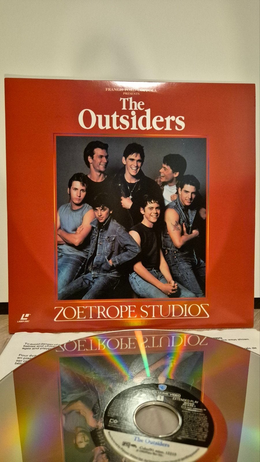 The Outsiders Laserdisc, Film en Theater, Ophalen of Verzenden, Zo goed als nieuw, 12 inch